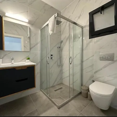 Caesar Atilius 58 Apartment